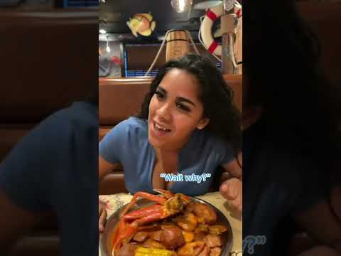 I told my girlfriend this girl keeps looking and me & she did this… 😳 #shorts